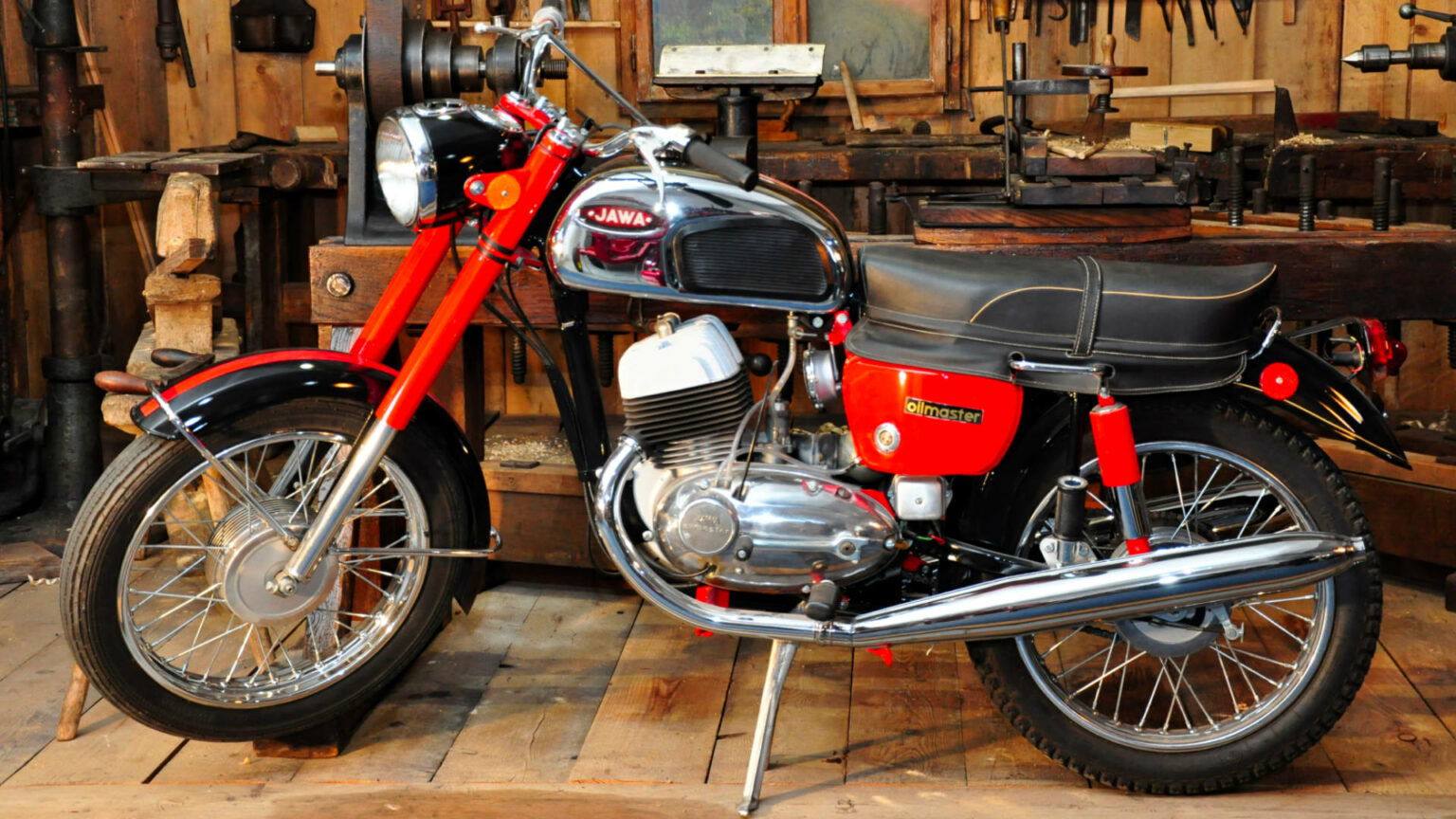 Jawa California 350, rv 1971 – muzeumradovesnice.cz